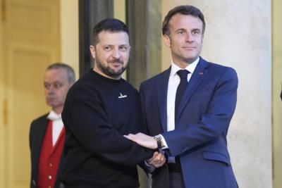 Macron to Sign Security Agreement with Ukraine's Zelenskyy
