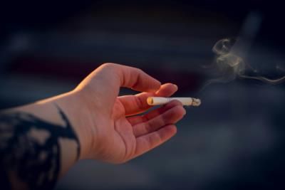 Smoking alters immune system, effects persist after quitting