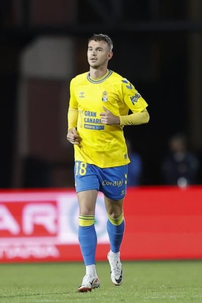 Las Palmas aims European spot with attractive and sturdy play