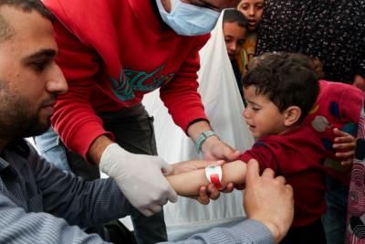 Gaza Doctors Assess Children for Malnutrition amid Israeli-Palestinian Conflict