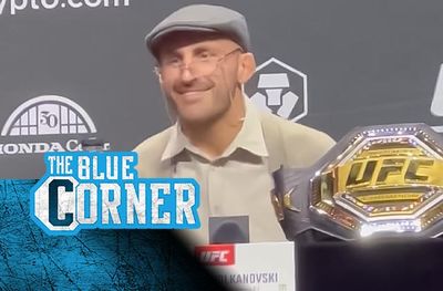 ‘Old Man Volk’ arrives! Geriatric Alexander Volkanovski shows up at UFC 298 press conference