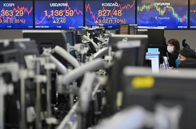 Asian Markets Rally After Wall Street Highs