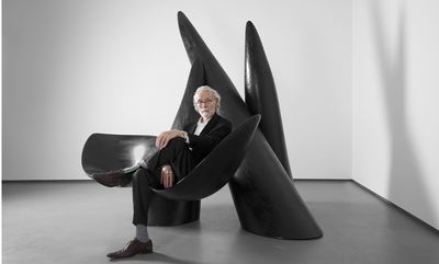 Wendell Castle’s functional, biomorphic designs go on display at Ladbroke Hall