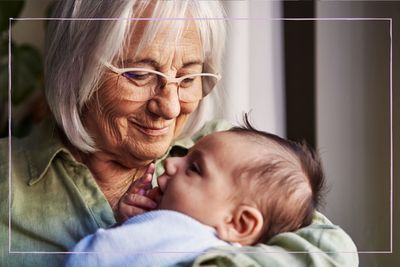 Grandparents are likely to live for longer if their children have kids later in life, new research shows