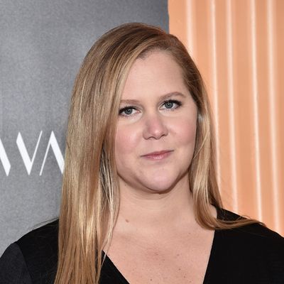 Amy Schumer Reacts to Unsolicited Commentary About "Puffier" Face: "I Feel Strong and Beautiful"