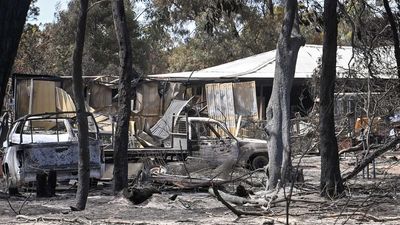 'Heartbreaking' scenes as fire-hit communities rebuild