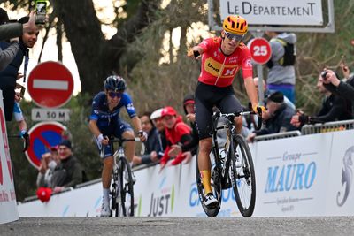 The peril of celebrating early: Tobias Halland Johannessen loses Classic Var to Lenny Martinez on line