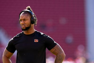 Fans debate Joe Mixon’s future with Bengals after report