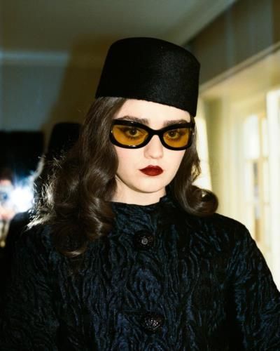 Captivating Vintage Style: Maisie Williams' Timeless Fashion Journey