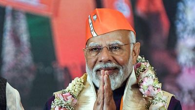 Winning 370 seats in Lok Sabha will be true tribute to Syama Prasad Mookerjee, PM Modi tells party