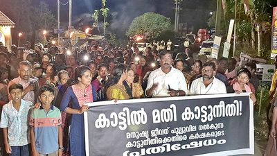 Rahul Gandhi visits the next of kin of victims of fatal wild animal attacks in Wayanad