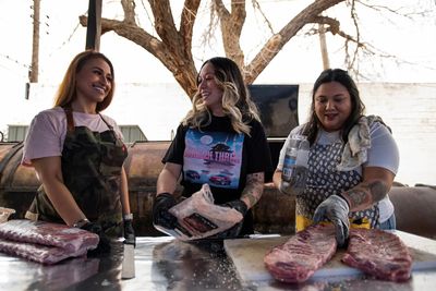 How The Bar-B-Que Bandidas Challenge Texas BBQ Male-Dominated Scene
