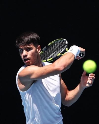 Carlos Alcaraz upset in Argentina Open semifinals by Nicolas Jarry