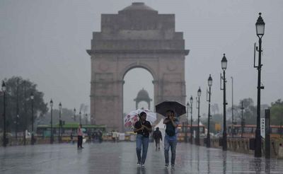 Delhi records maximum temperature of 26.5 deg C, rain likely on Monday