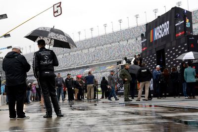 2024 Daytona 500 postponed to Monday due to heavy rain