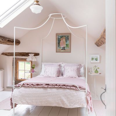 8 cottagecore bedroom ideas - how to add whimsy and rustic charm to your boudoir