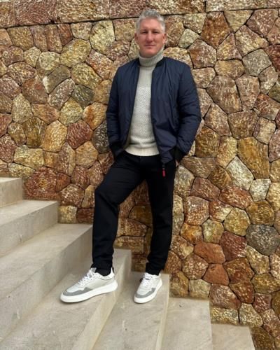 Bastian Schweinsteiger's Timeless Style: Sophistication and Effortless Elegance