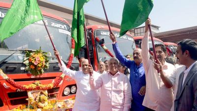 Govt. is taking steps to decongest buses, says Ramalinga Reddy
