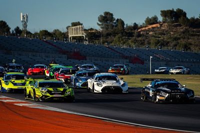 GT Winter Series Valencia: Wiebelhaus delivers a clean sweep for Haupt