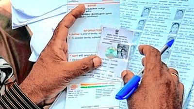 Morning Digest | Centre to clarify on Aadhaar as birth date proof; fourth round of talks with farmers held in cordial atmosphere says Piyush Goyal, and more