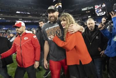 Taylor Swift Represents Kansas City Chiefs Down Under In Australia