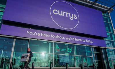 Currys board should play hardball with opportunistic bidders