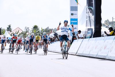 Itamar Einhorn sprints to stage 2 victory at Tour du Rwanda