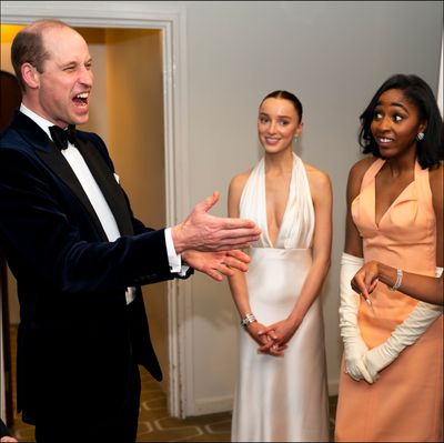 The Story Behind that Viral Photo of Prince William Meeting Phoebe Dynevor, Ayo Edebiri, Sophie Wilde and Mia McKenna-Bruce