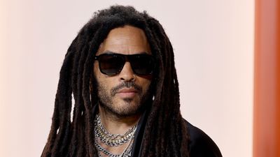 Lenny Kravitz's wooden cabinets master a design trend that brings an 'organic ambiance' to his kitchen