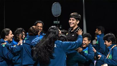 Who dares wins! Faridabad's Anmol Kharb shows the way as gutsy 17-year-old has the badminton world gushing in admiration