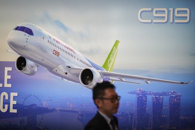 China’s C919 jetliner showcased at Singapore Airshow