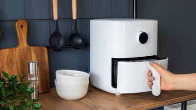 5 worst places to use an air fryer in your kitchen