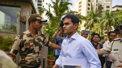 Money laundering case | ED tells Bombay HC it won't arrest Sameer Wankhede till March 1