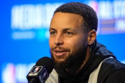 Stephen Curry Inspires Young Player With Basketball Wisdom And Kindness