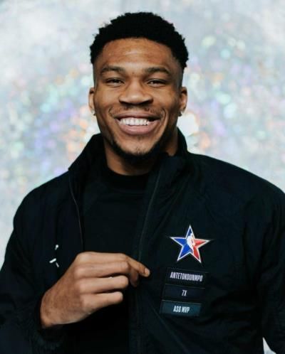 Giannis Antetokounmpo: Captivating Display Of Athleticism And Confidence