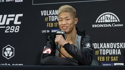 Rinya Nakamura refuses to make callout after hearing boos during performance at UFC 298