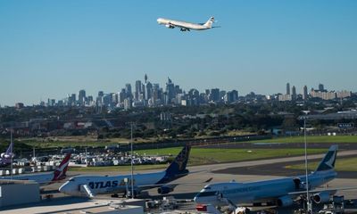 Airlines cancelling flights at Sydney airport could lose takeoff and landing slots in crackdown