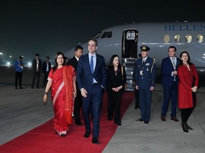 Greece PM Mitsotakis arrives in India, to be Chief Guest at Raisina Dialogue