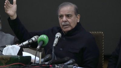 Rivals of Pakistan's ex-premier Khan announce details of power-sharing deal