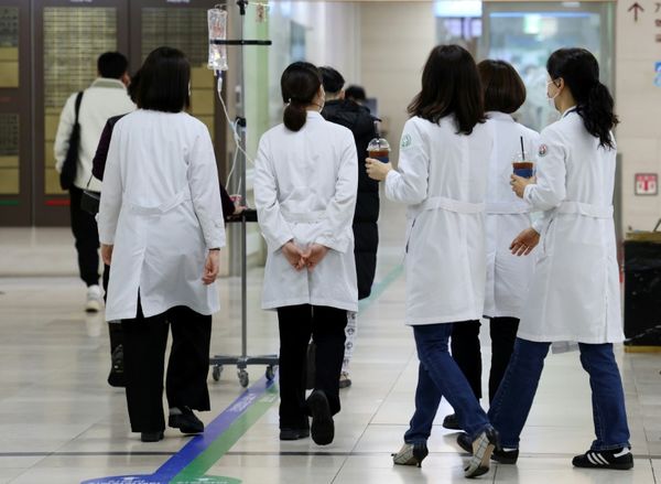 Operations Cancelled As South Korea Doctors' Strike Grows