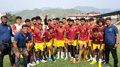 Tough opener against Delhi for holders Karnataka in Santosh Trophy