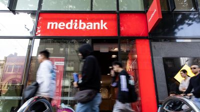 Medibank keeps up fight after complaint probe bid loss
