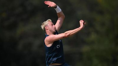 England bring in Ollie Robinson, Shoaib Bashir for fourth India Test