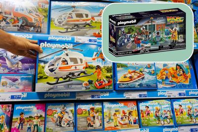 Quick! Save a whopping £25 on this Playmobil set (normally £40) – and it's perfect for Back To The Future fans
