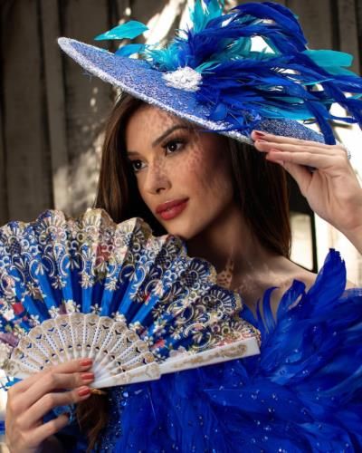 Leticia Frota Shines In Elegant Blue Dress Photoshoot