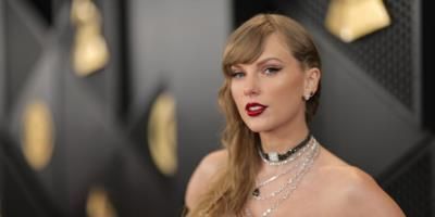 Taylor Swift Criticized For Staying Silent On Major World Issues