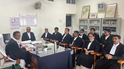 Two junior judges set record by taking oath in Manjeri open court