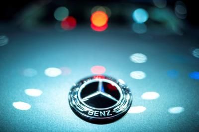 Mercedes-Benz To Enhance Combustion Engine Cars Amid EV Demand