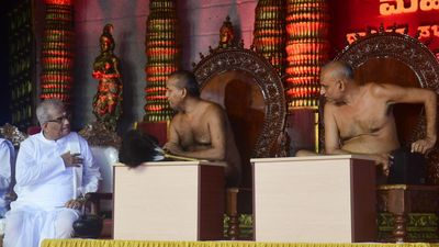 Mahamastakabhisheka is done to promote world peace: Jain saint