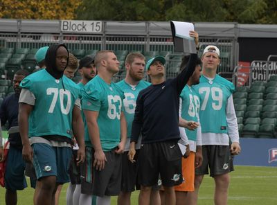 Dolphins assistant coach Josh Grizzard joins Buccaneers staff